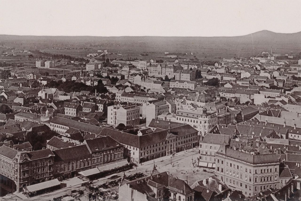 Panorama Zagreba oko 1900. godine. Pogled prema zapadu
